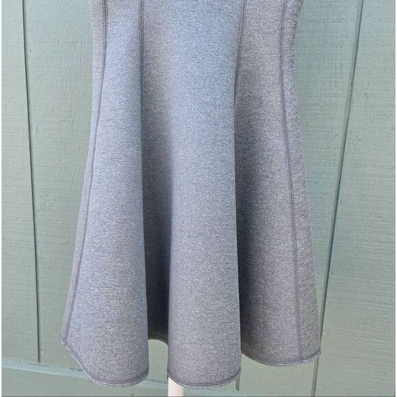 Cristiano Burani Sleeveless Knit Fit and Flare w/ Hardcore Pleats Grey Dress. Si - Picture 5 of 10